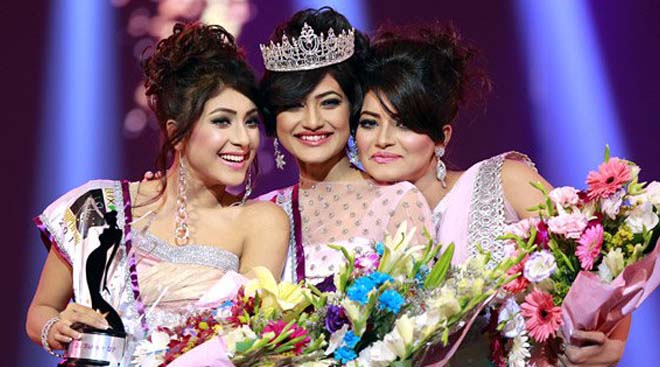 নাজিফা, নাদিয়া ও নীলা