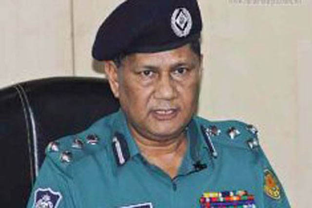 ডিএমপি কমিশনার আছাদুজ্জামান মিয়া