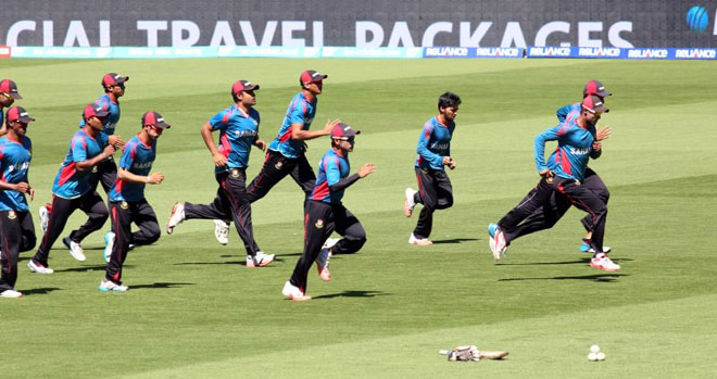 ইংল্যান্ড ম্যাচ সামনে রেখে মাঠে ঘাম ঝরায় টাইগাররা