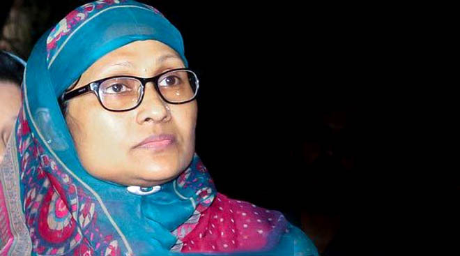 প্রধানমন্ত্রী শেখ হাসিনার সঙ্গে দেখা করতে বৃহস্পতিবার গণভবন যাচ্ছেন সালাহ উদ্দিন অাহমেদরে স্ত্রী হাসিনা আহমেদ