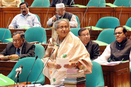 আজ বুধবার জাতীয় সংসদের অধিবেশনে প্রশ্নোত্তর পর্বে বিভিন্ন প্রশ্নের উত্তর দেন প্রধানমন্ত্রী শেখ হাসিনা। ছবি : ফোকাস বাংলা