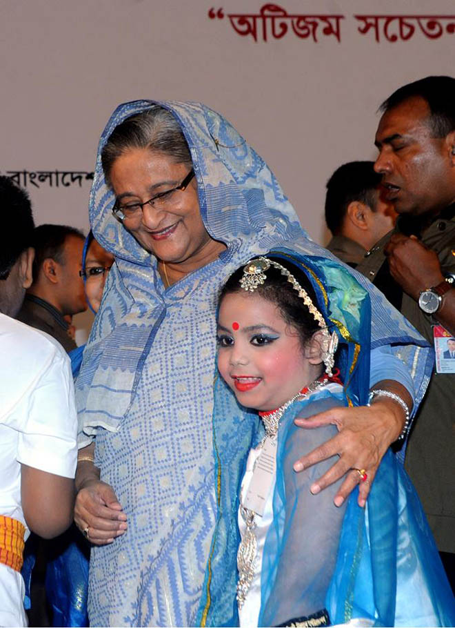 বিশ্ব অটিজম সচেতনতা দিবস উপলক্ষে বঙ্গবন্ধু আন্তর্জাতিক সম্মেলন কেন্দ্রে আজকের অনুষ্ঠান প্রধানমন্ত্রী শেখ হাসিনা।