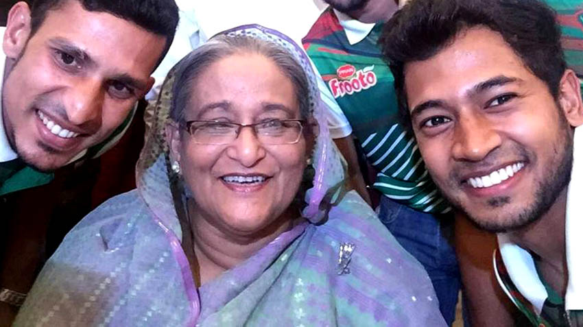 প্রধানমন্ত্রীই দেবেন দুই কোটি, মাশরাফিরা মোট পাচ্ছেন আট কোটি